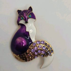 Pin: Fox brooch, stick pin, accessory, purple fox